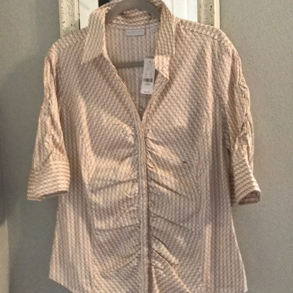 Brand new tag still on it - never worn  NY CO XL